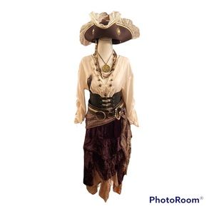 🎃🎃🎃 Complete Ladies Pirate Outfit - Beige/Brown🎃🎃🎃